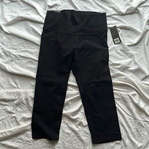 Old Navy Active cropped leggings